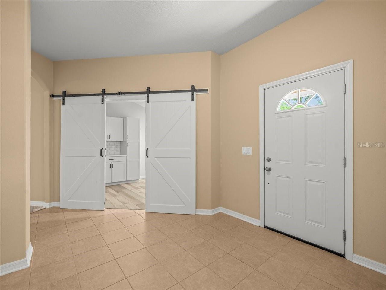 Image 4 of 35 For 13049 Moonstone Way