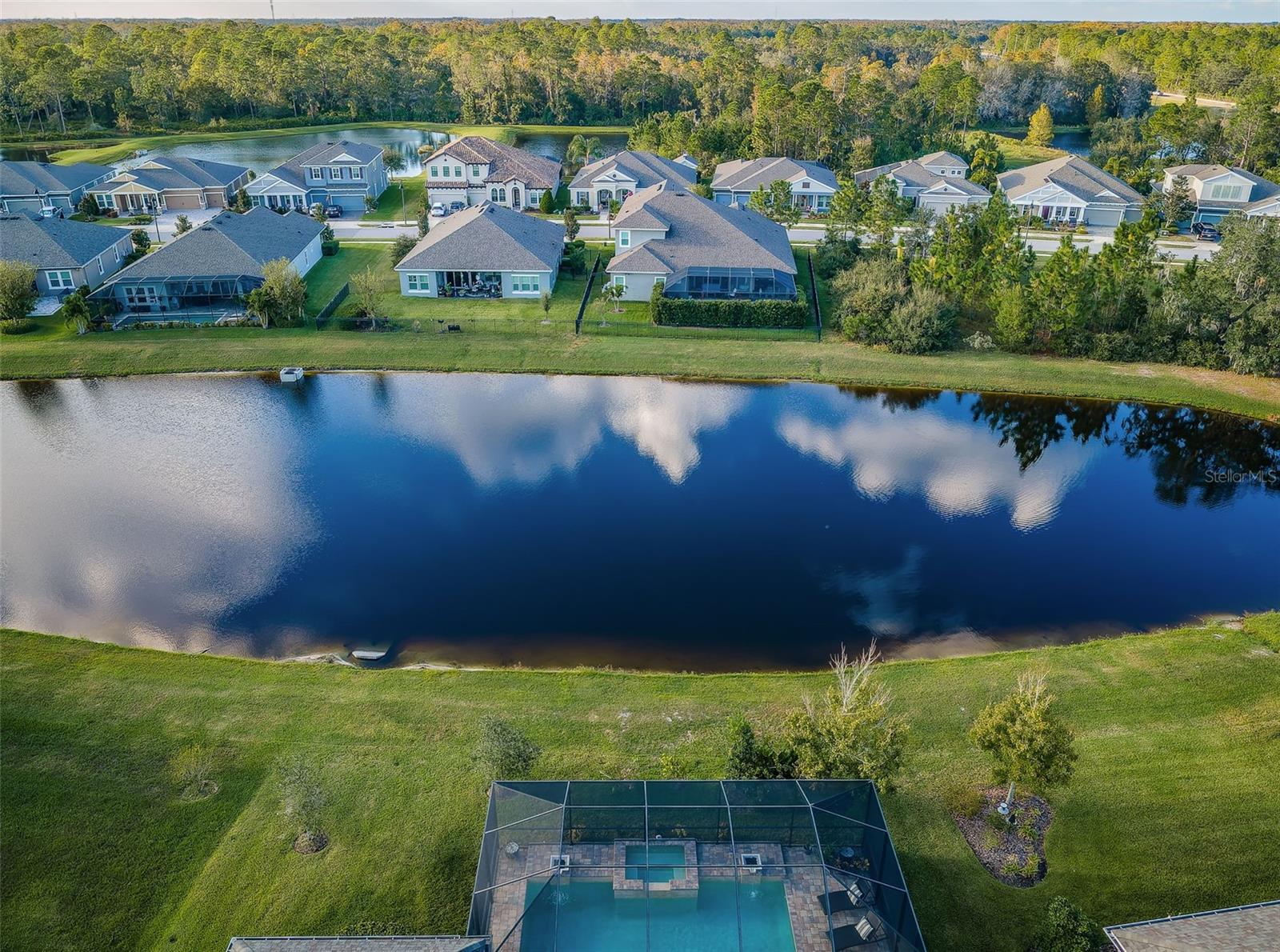 Listing photo id 1 for 4197 Glade Wood Loop