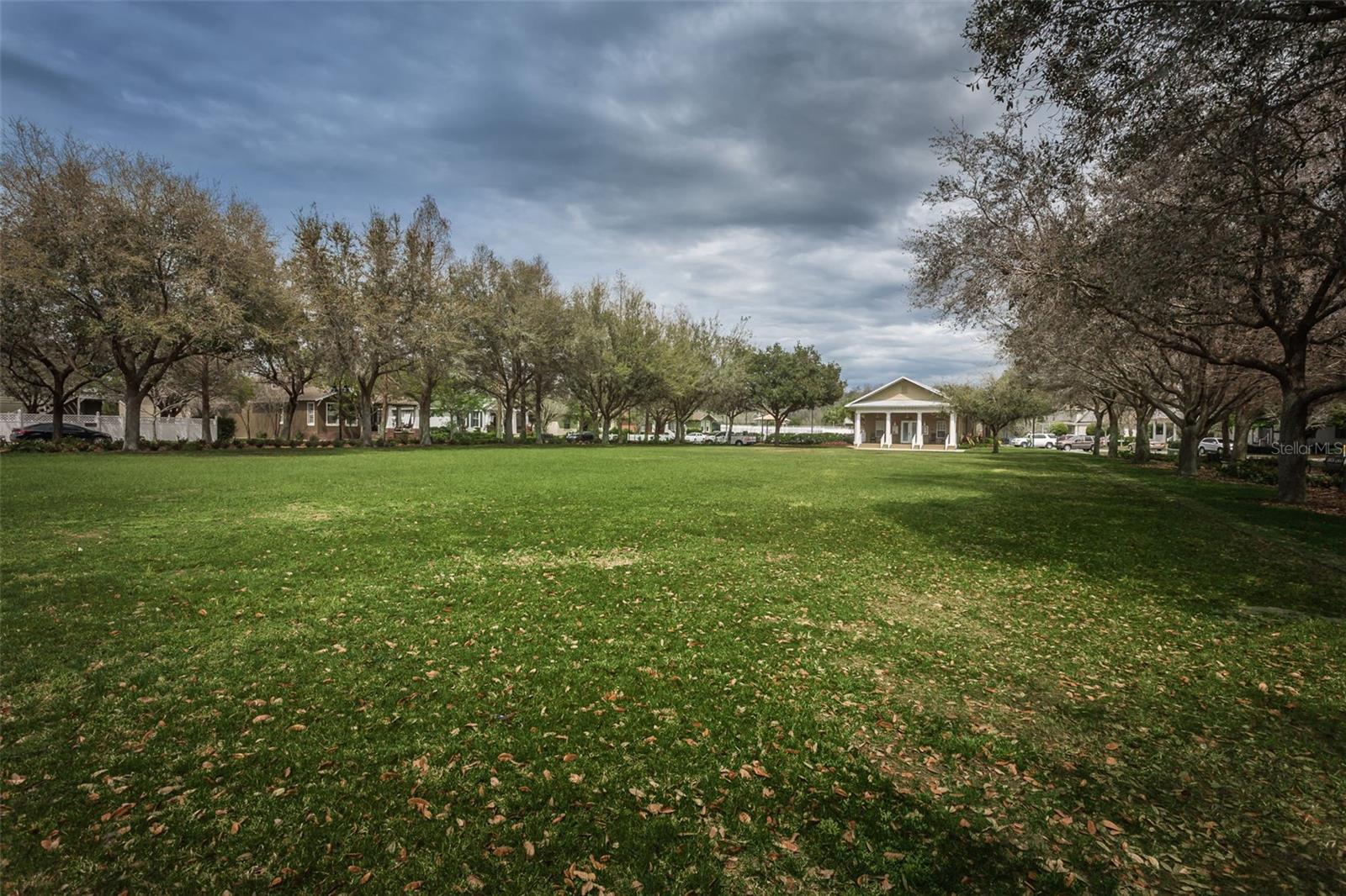 Listing photo id 66 for 4197 Glade Wood Loop