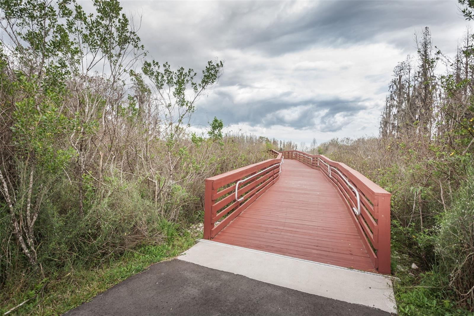 Listing photo id 82 for 4197 Glade Wood Loop
