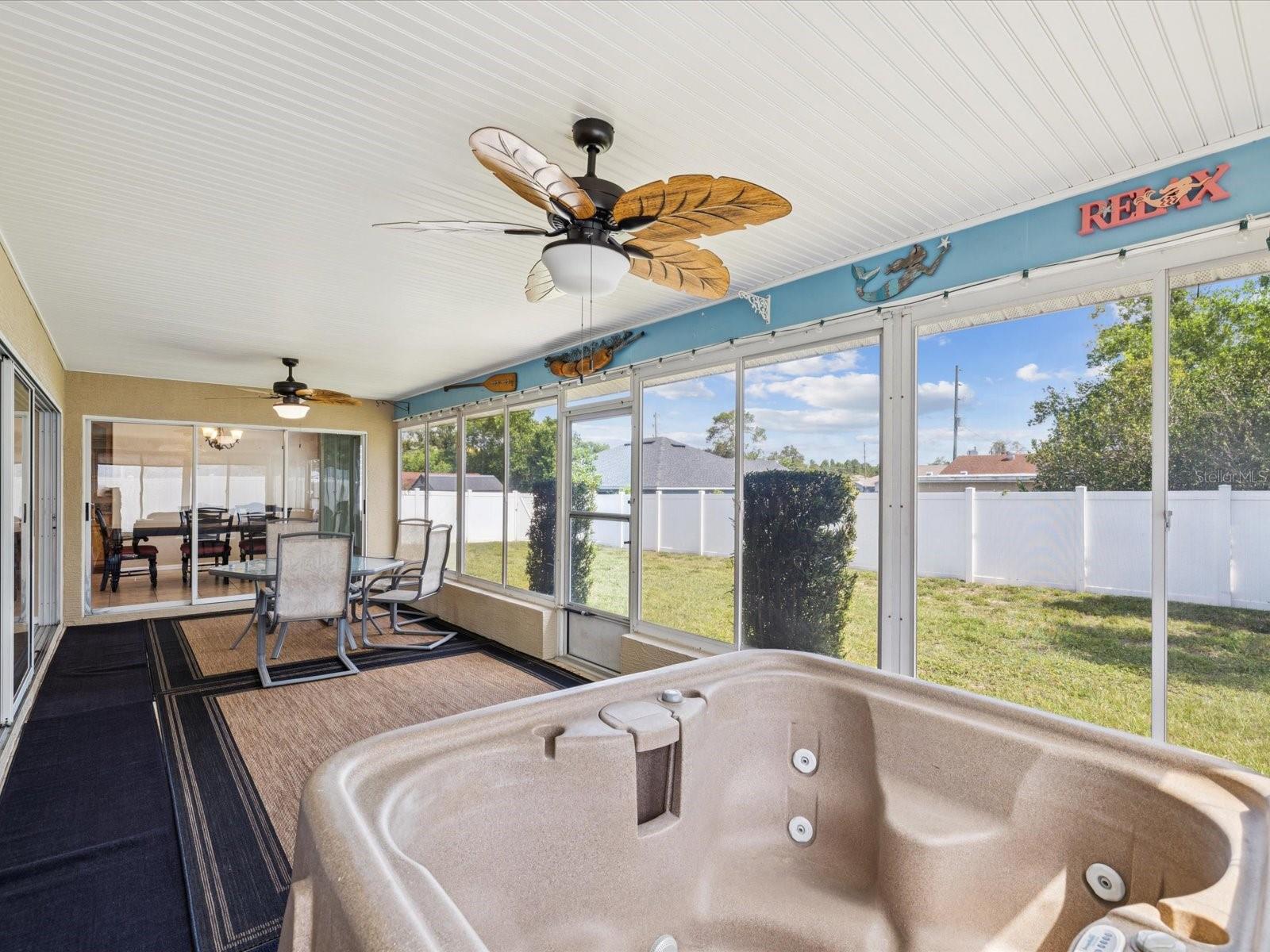 Image 21 of 53 For 14646 Coronado Drive