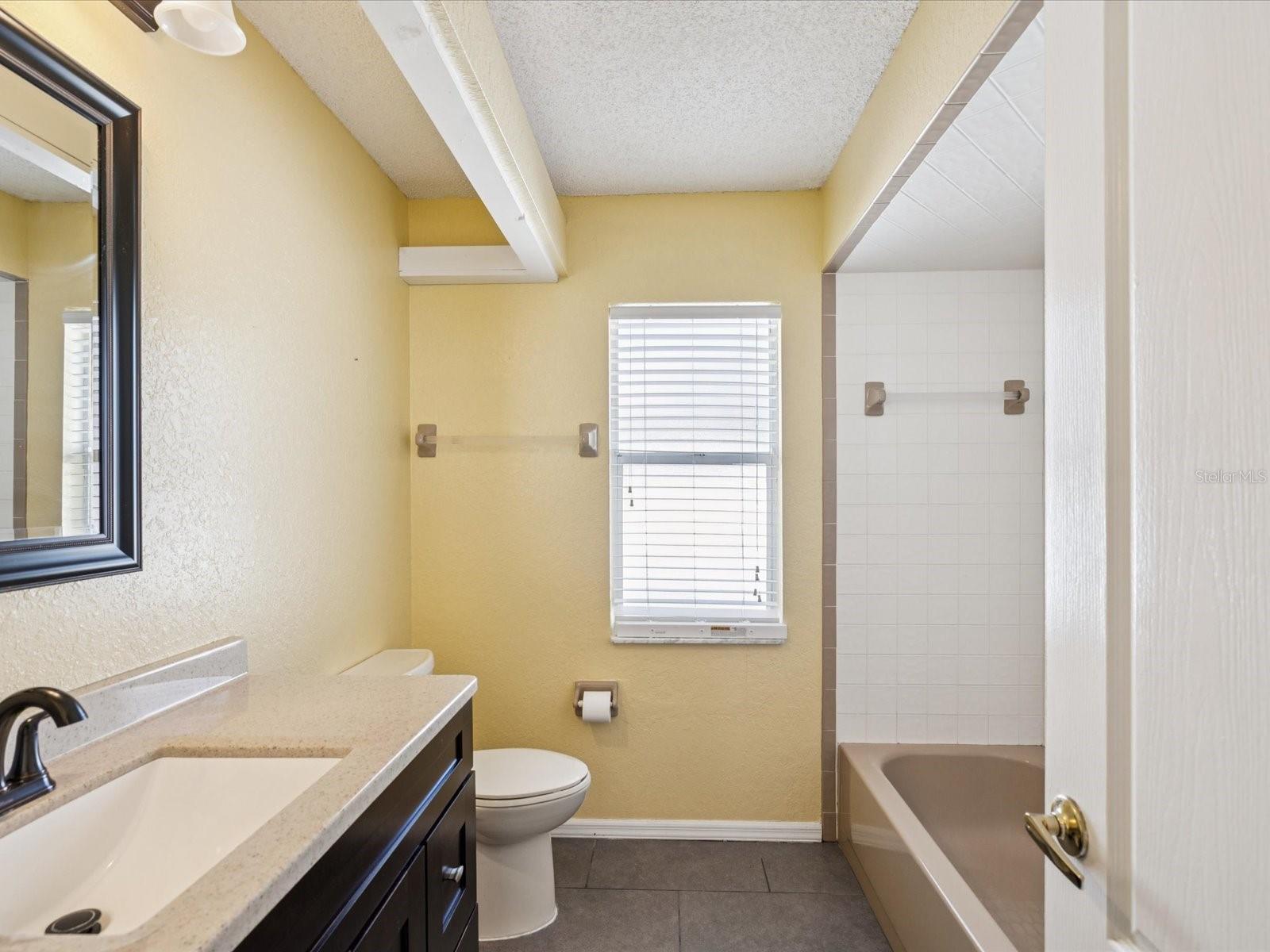 Image 32 of 53 For 14646 Coronado Drive