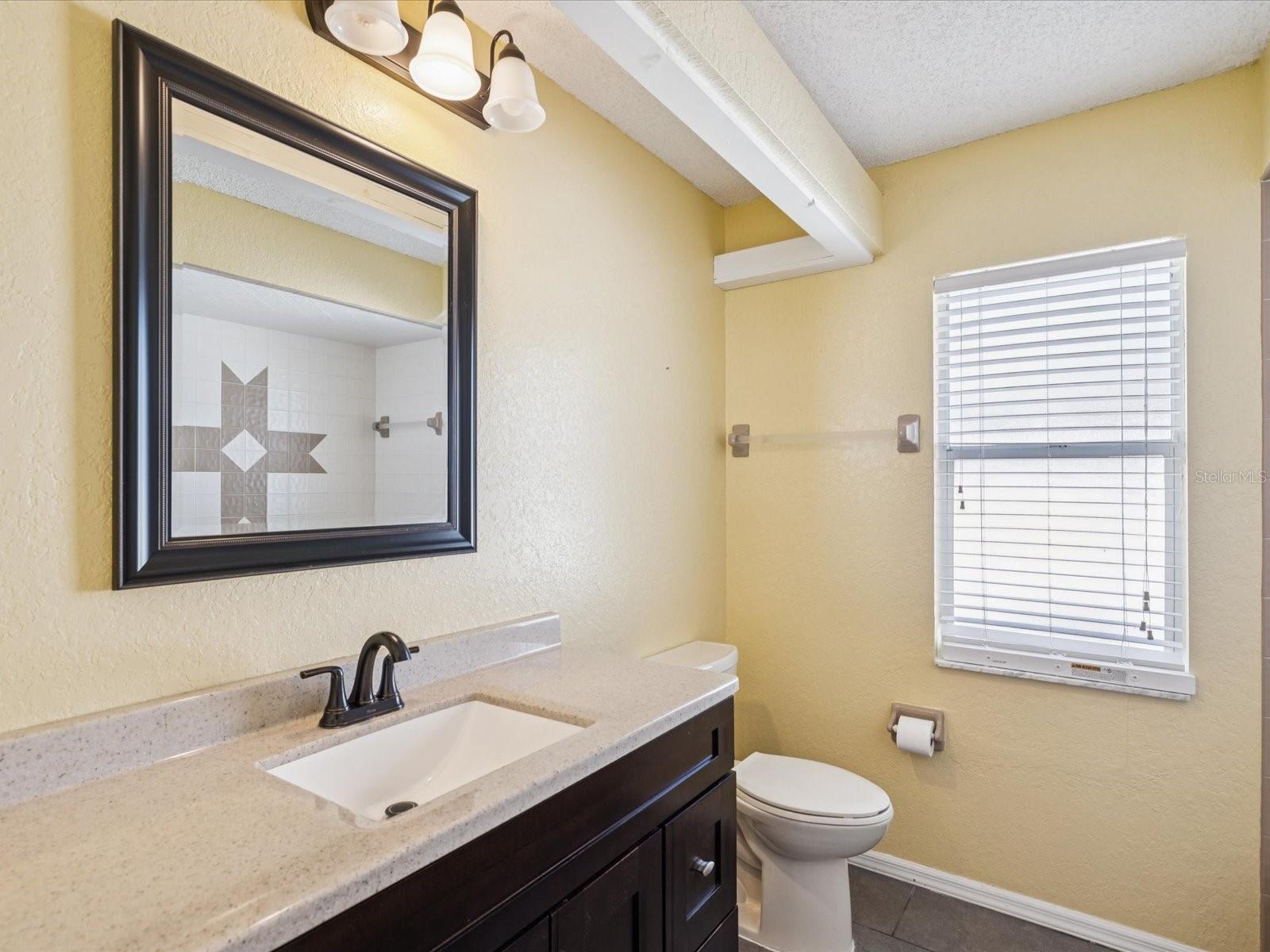 Image 33 of 53 For 14646 Coronado Drive