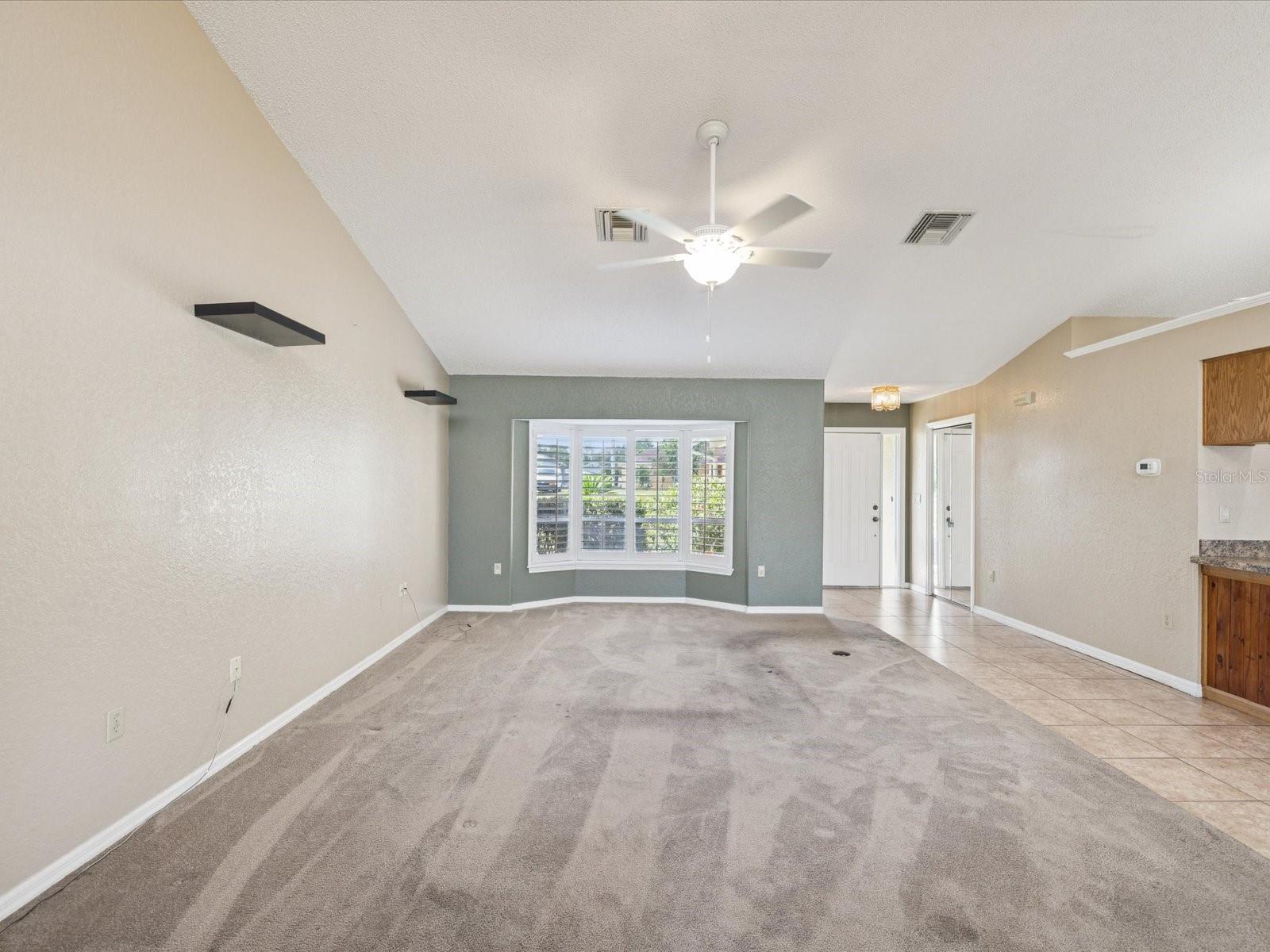 Image 8 of 53 For 14646 Coronado Drive