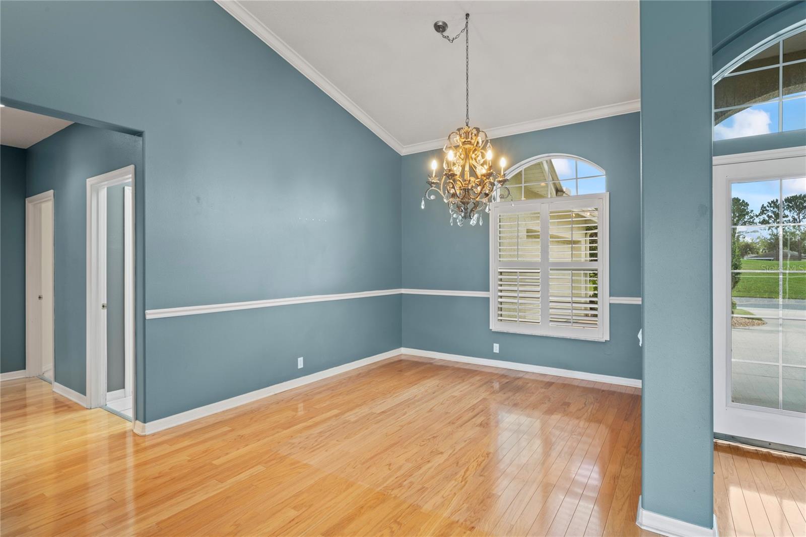 Listing photo id 19 for 4351 Mallard Lake Drive