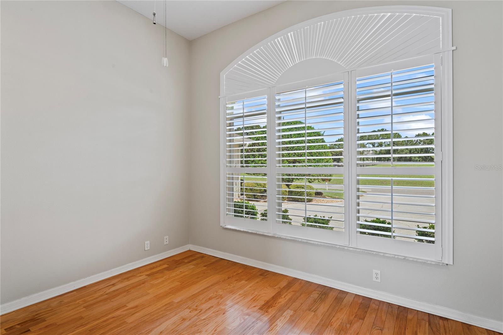 Listing photo id 30 for 4351 Mallard Lake Drive