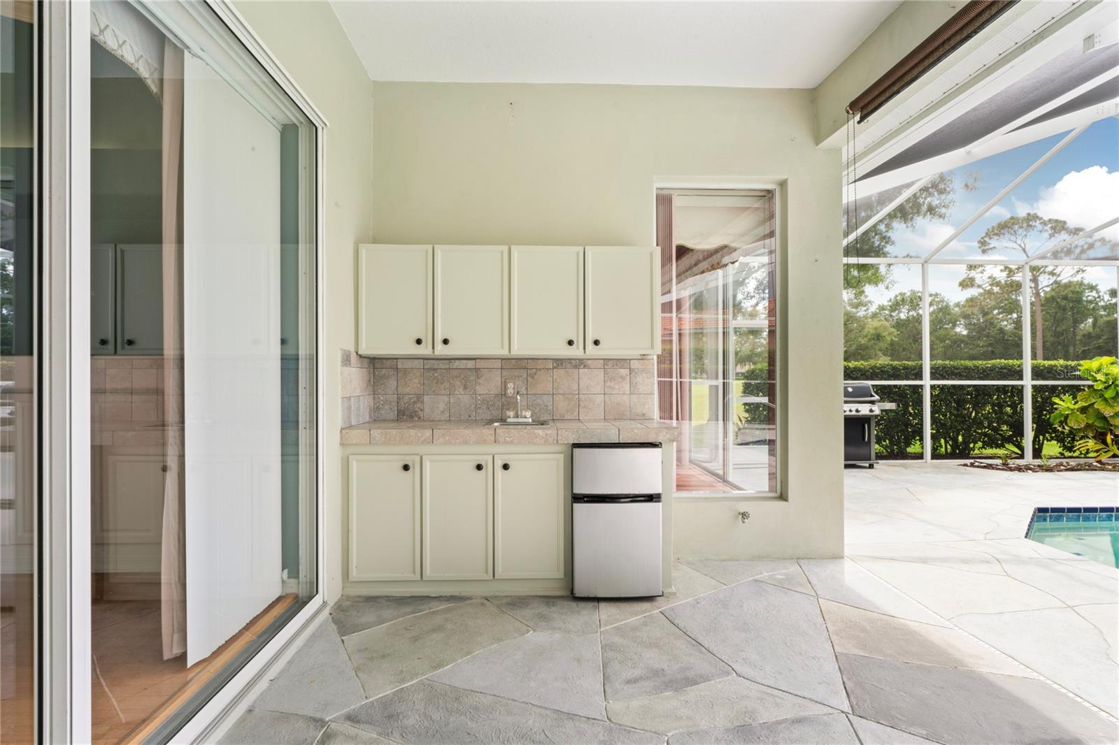 Listing photo id 47 for 4351 Mallard Lake Drive