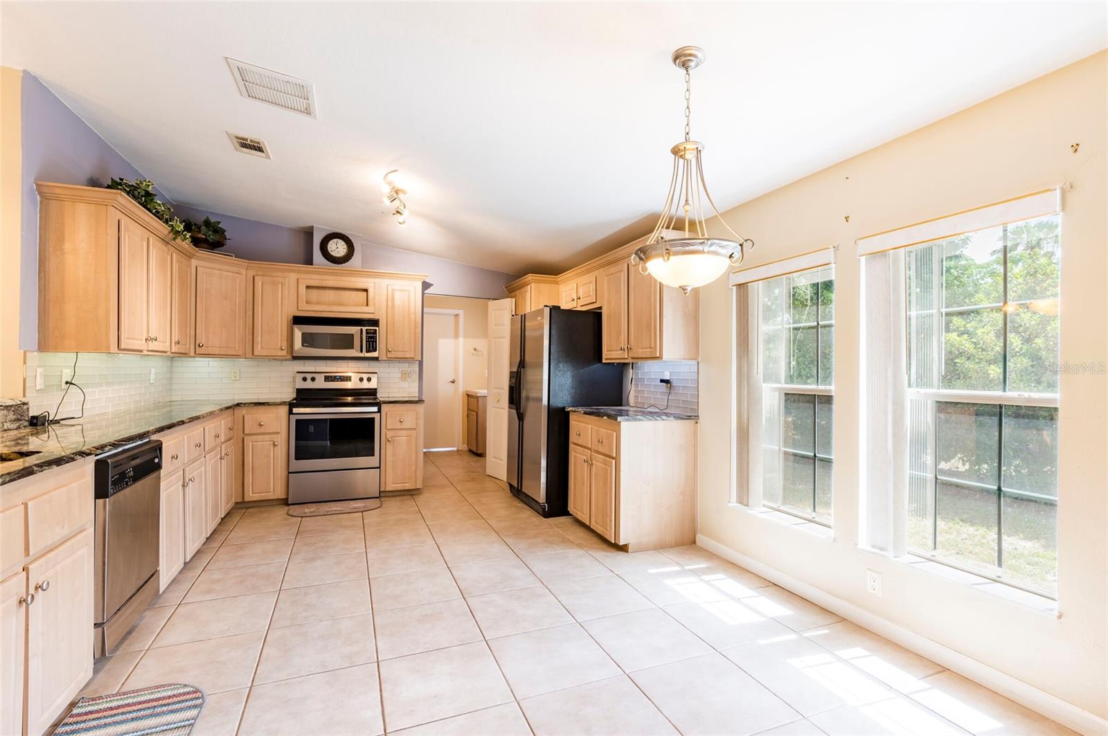 Image 11 of 44 For 9466 Grouse Way
