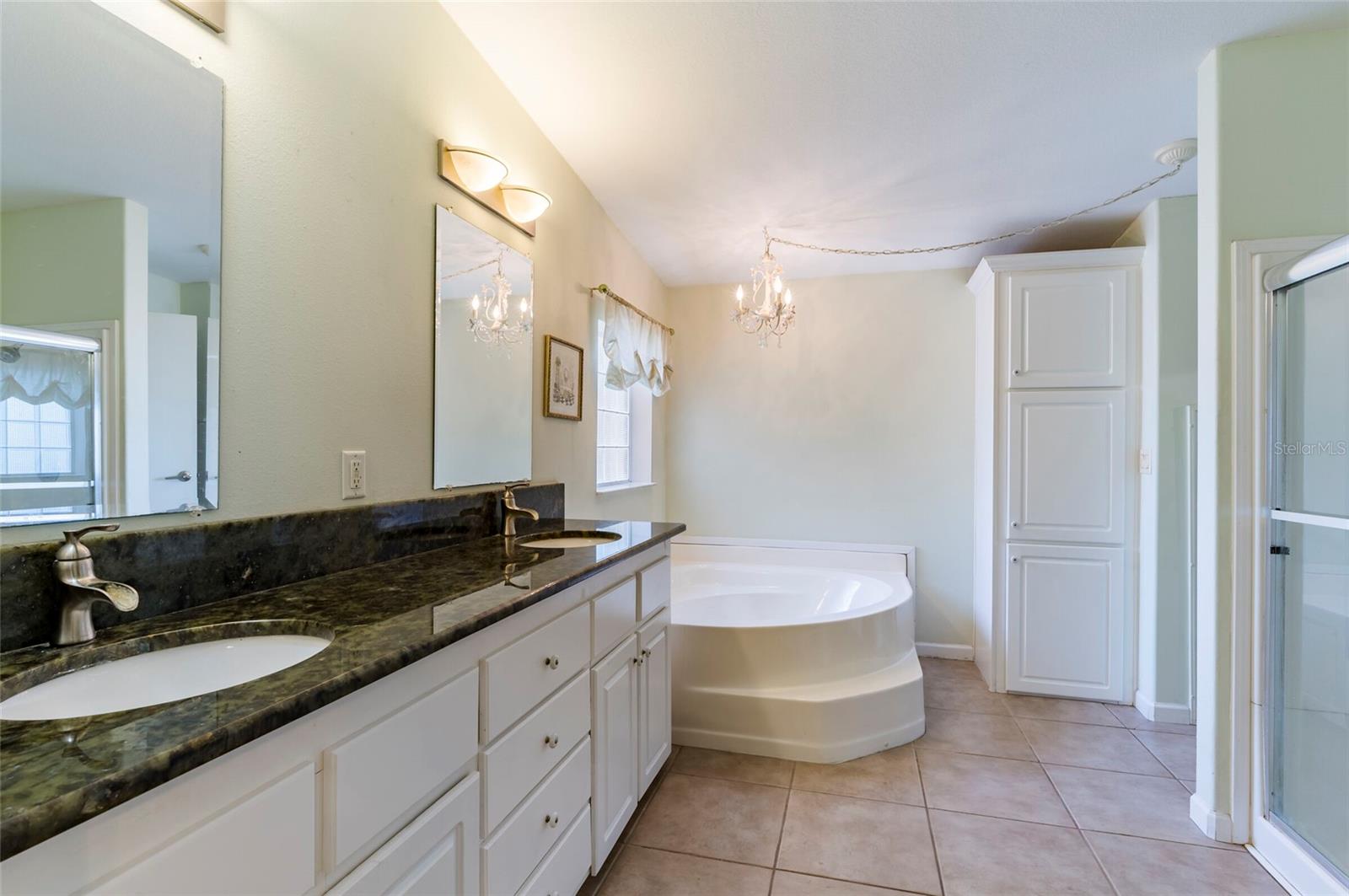 Image 17 of 44 For 9466 Grouse Way