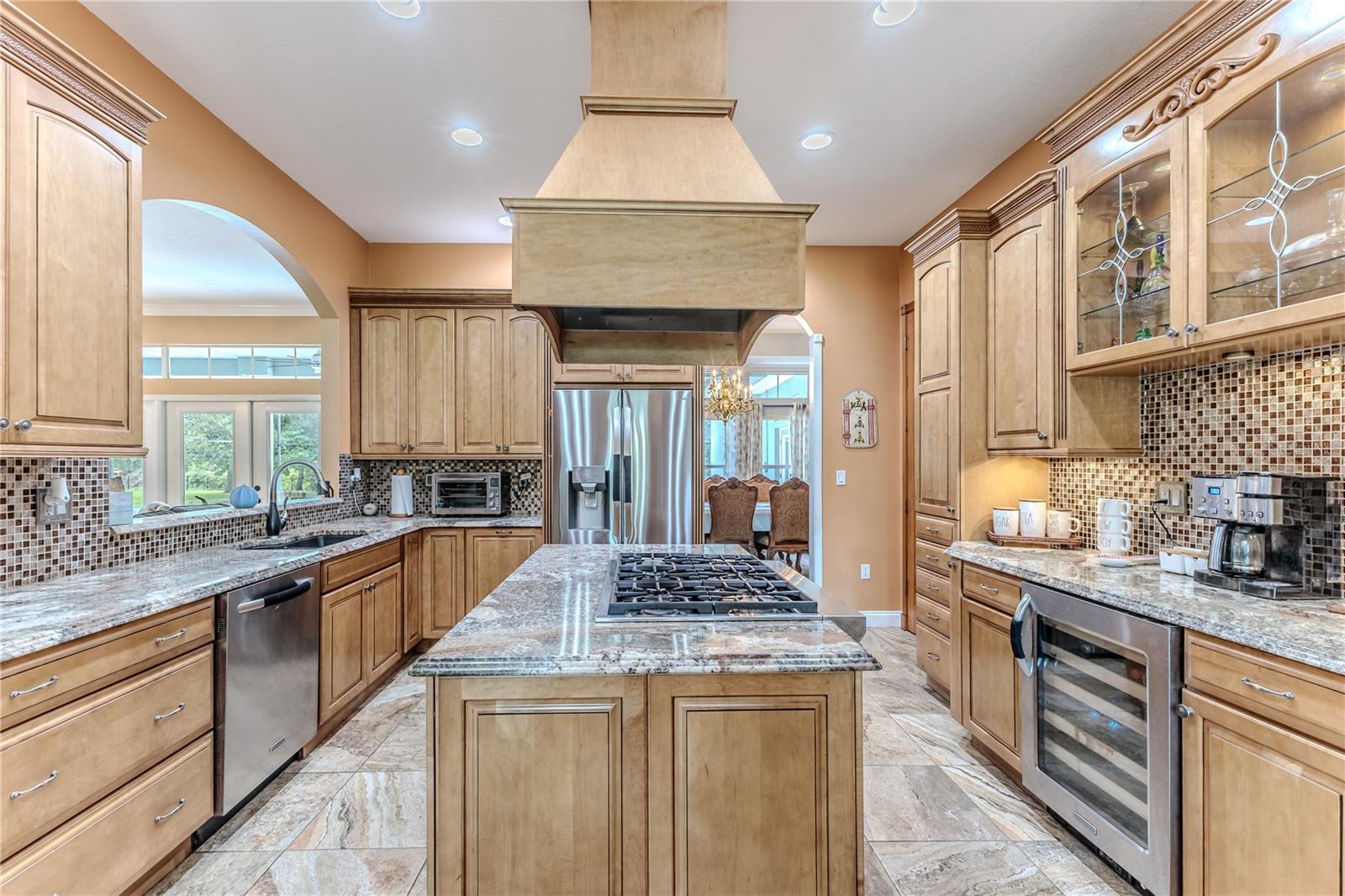 Image 13 of 70 For 11510 Lakeview Drive