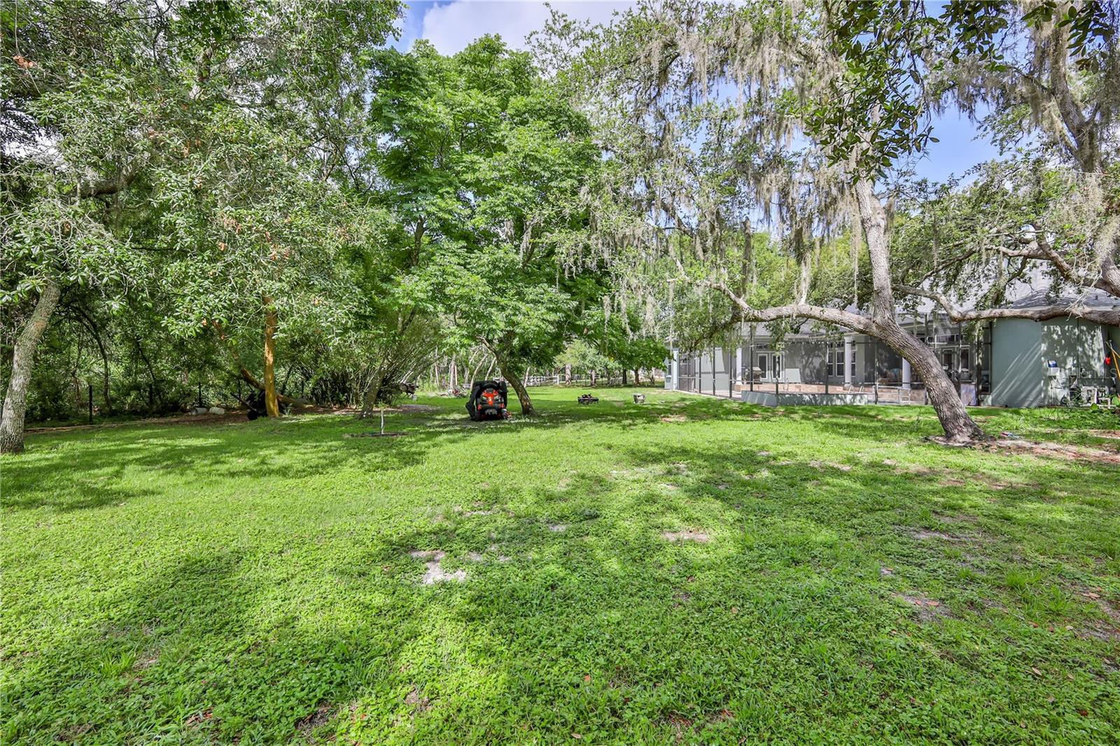 Image 59 of 70 For 11510 Lakeview Drive