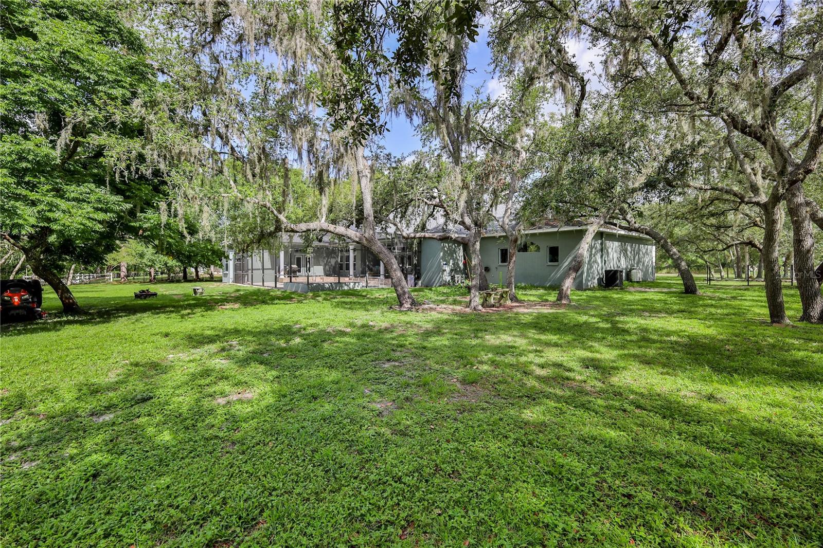 Image 60 of 70 For 11510 Lakeview Drive