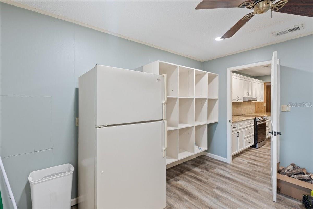 Image 12 of 37 For 1518 Palm Street Ne