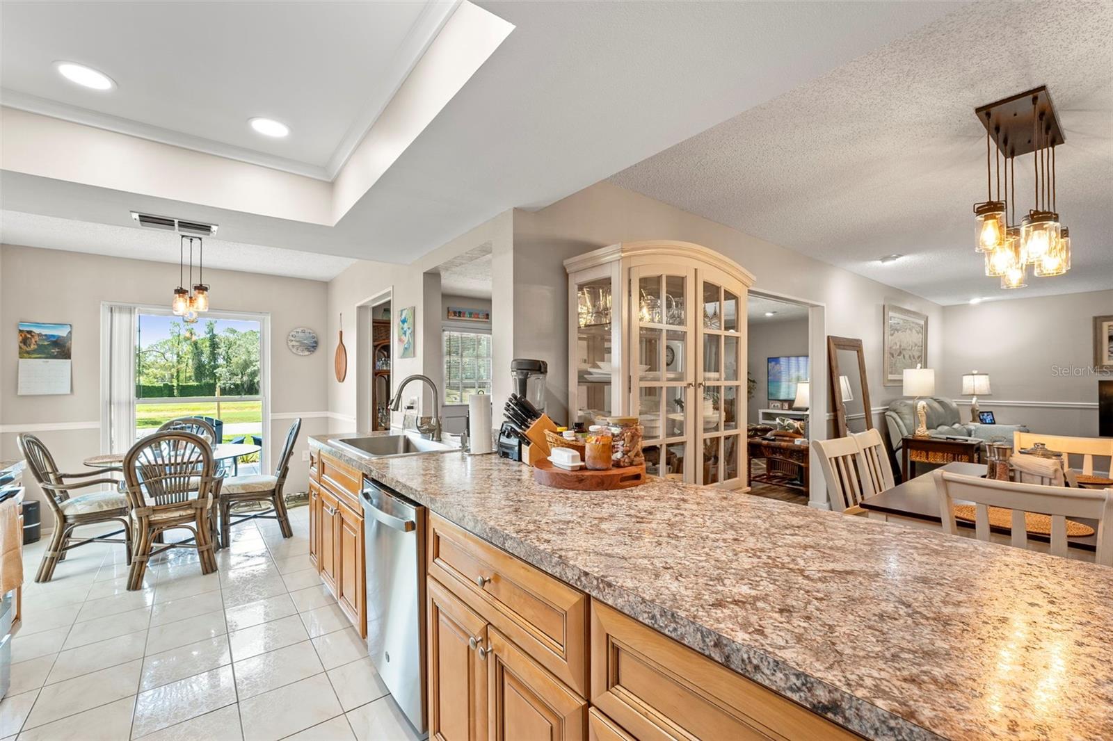 Image 17 of 48 For 6282 Darien Way