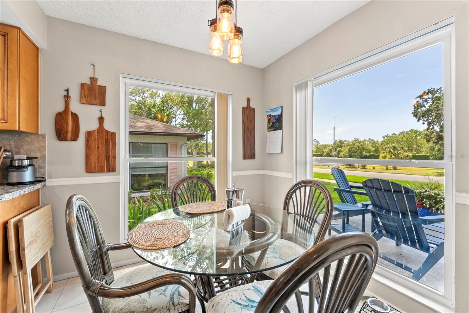 Image 18 of 48 For 6282 Darien Way