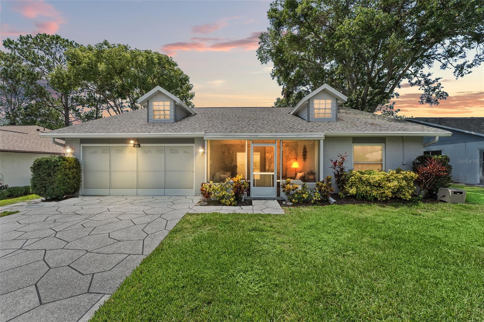 Image 5 of 48 For 6282 Darien Way
