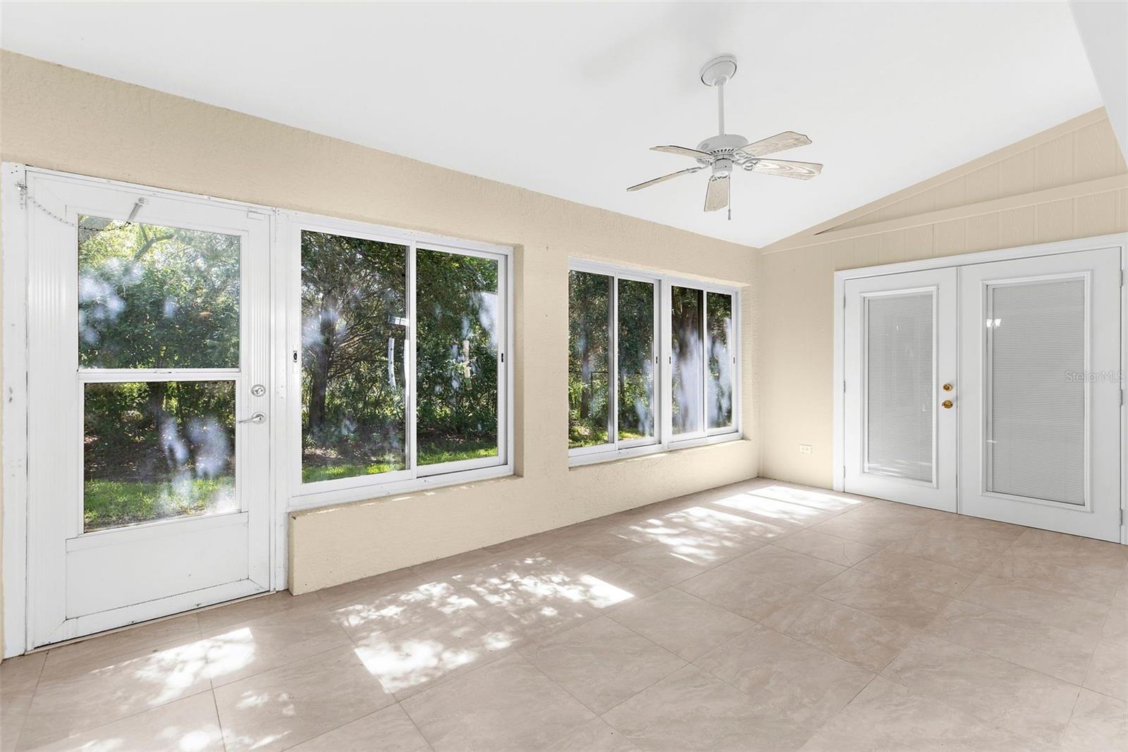 Image 33 of 50 For 18736 Bent Pine Drive