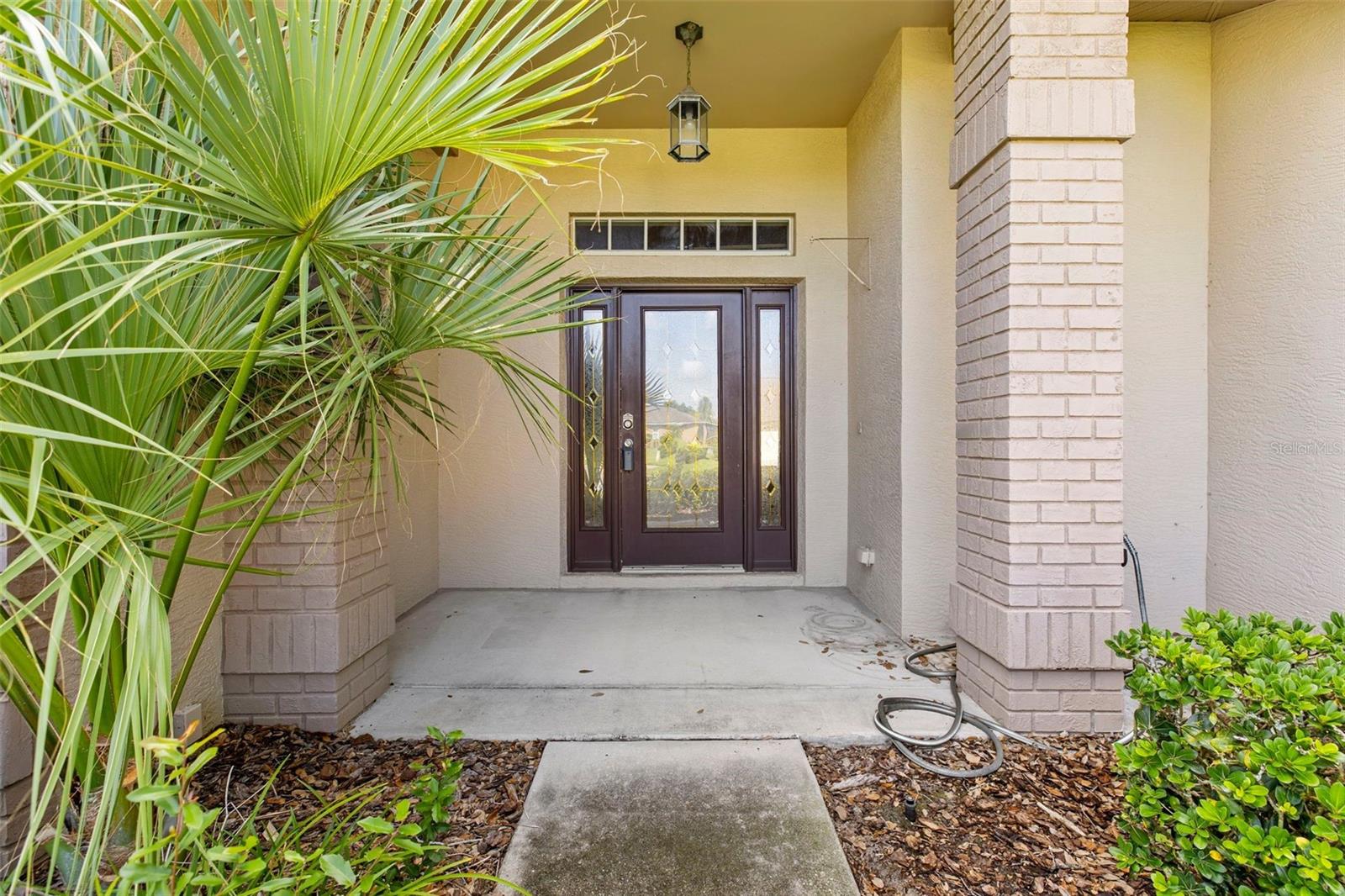 Image 4 of 50 For 18736 Bent Pine Drive