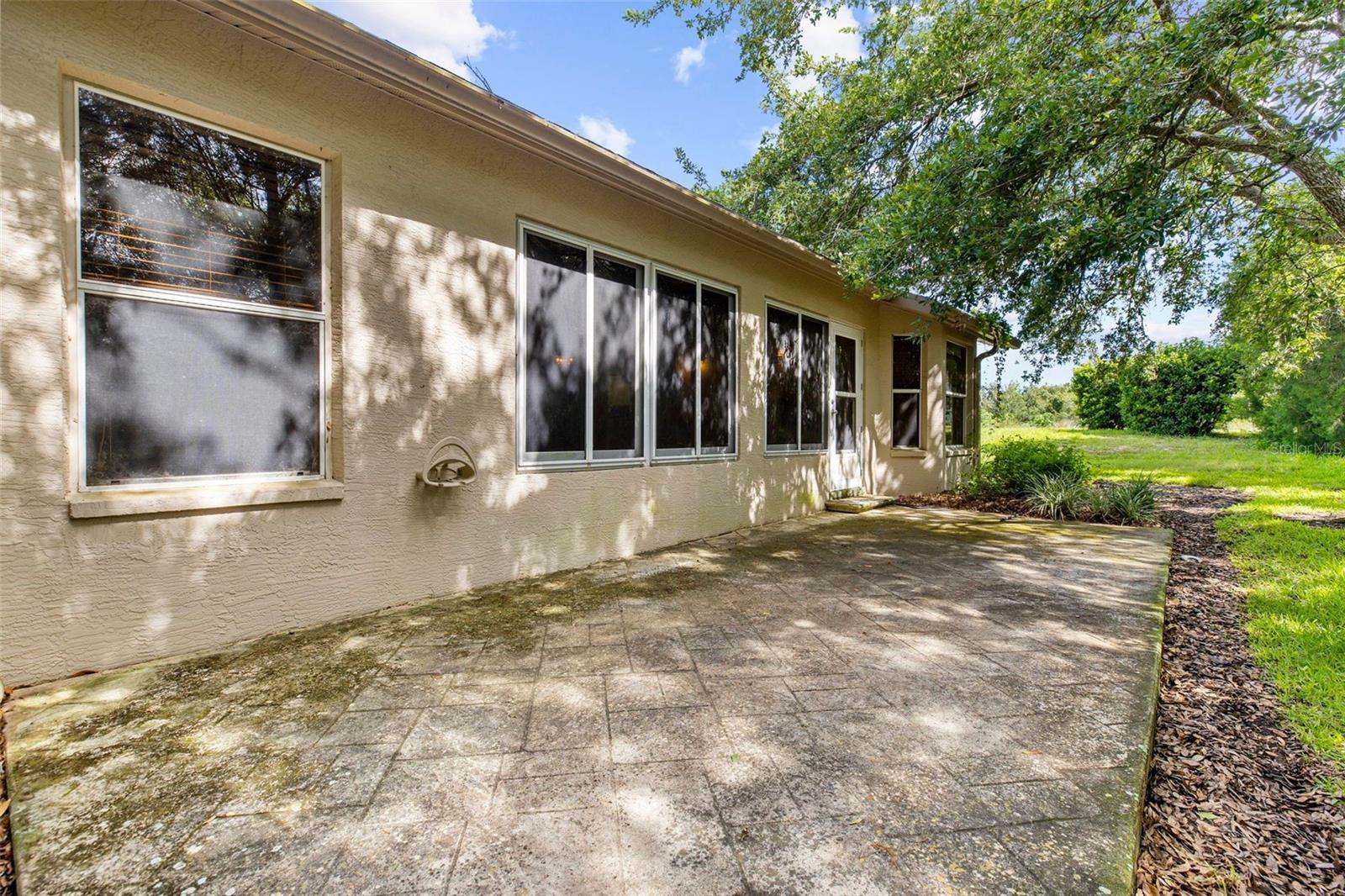 Image 7 of 50 For 18736 Bent Pine Drive