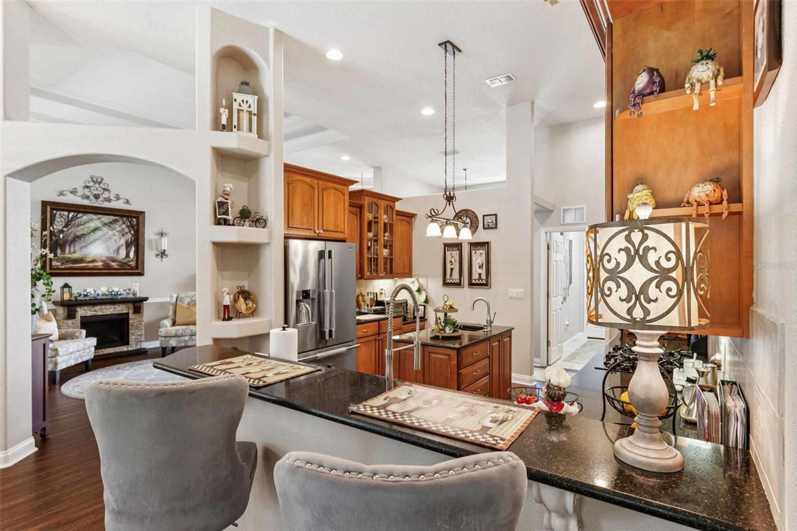 Image 14 of 47 For 5121 Delacroix Drive