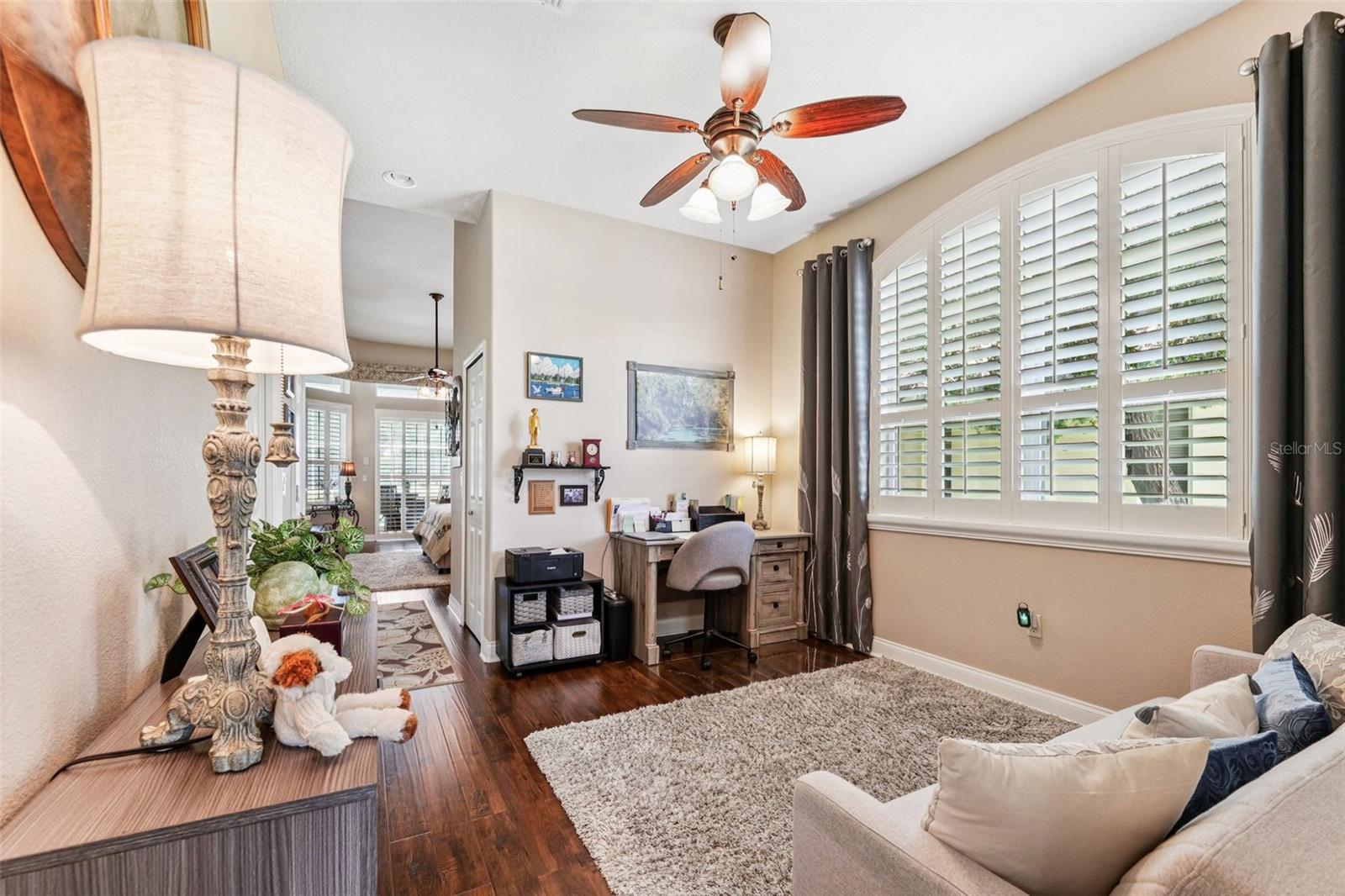 Image 23 of 47 For 5121 Delacroix Drive