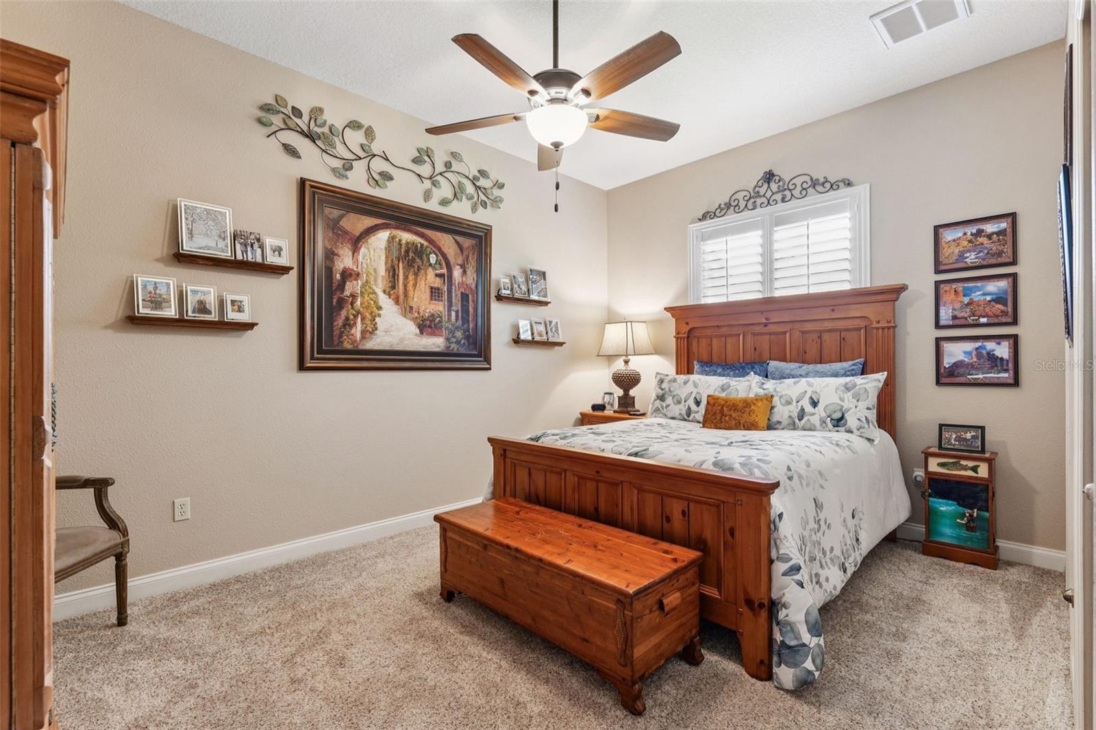 Image 27 of 47 For 5121 Delacroix Drive