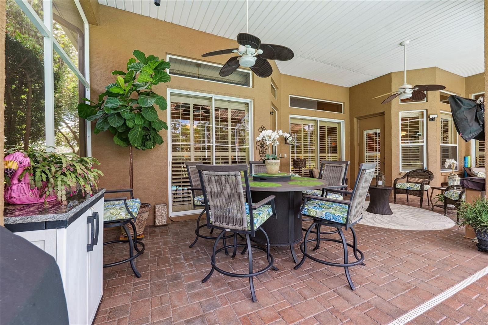 Image 32 of 47 For 5121 Delacroix Drive