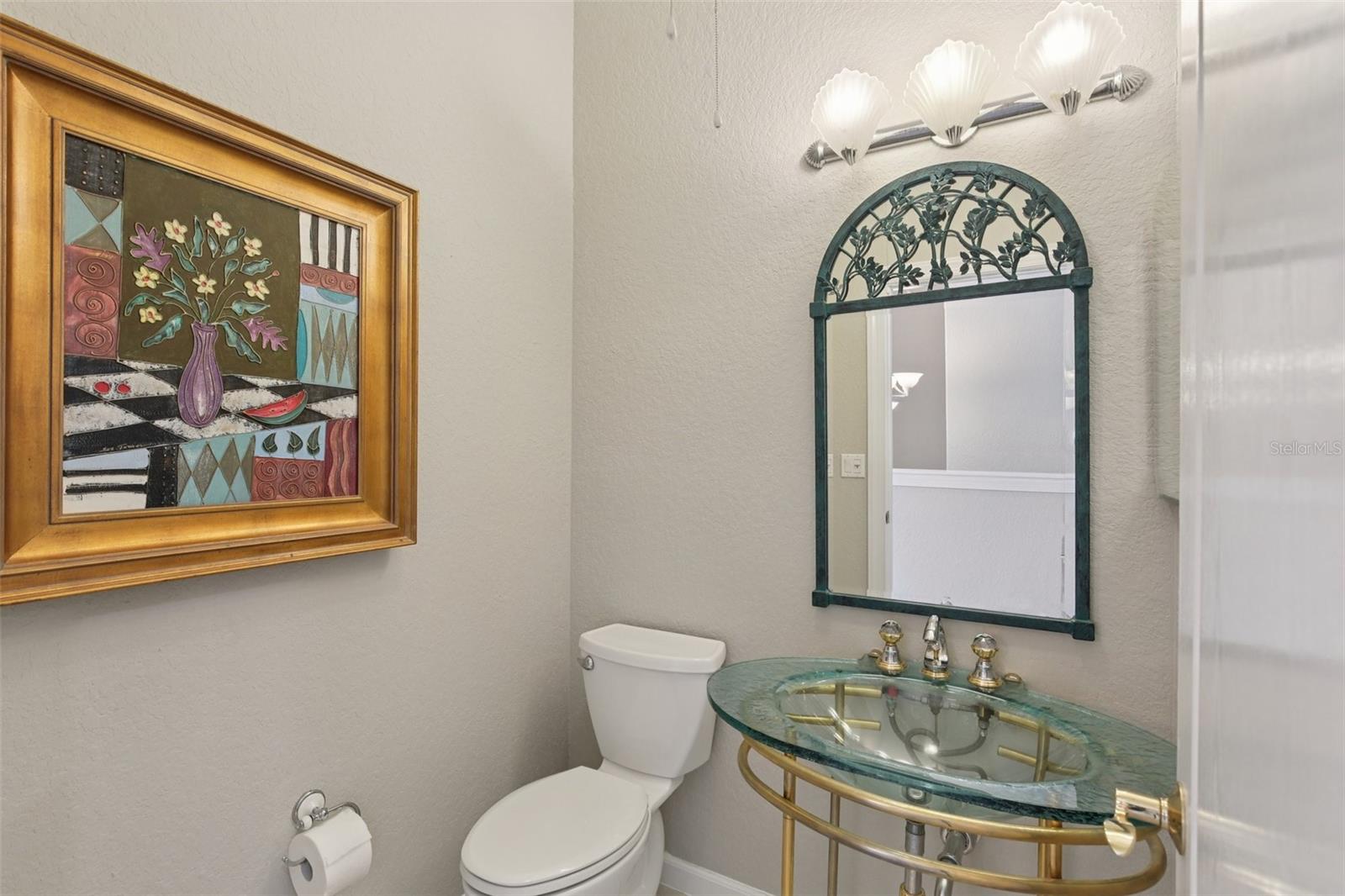 Listing photo id 27 for 4052 Marine Parkway