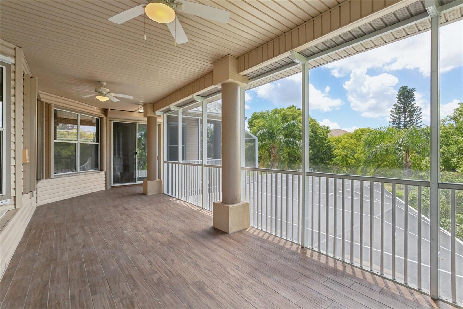 Listing photo id 35 for 4052 Marine Parkway