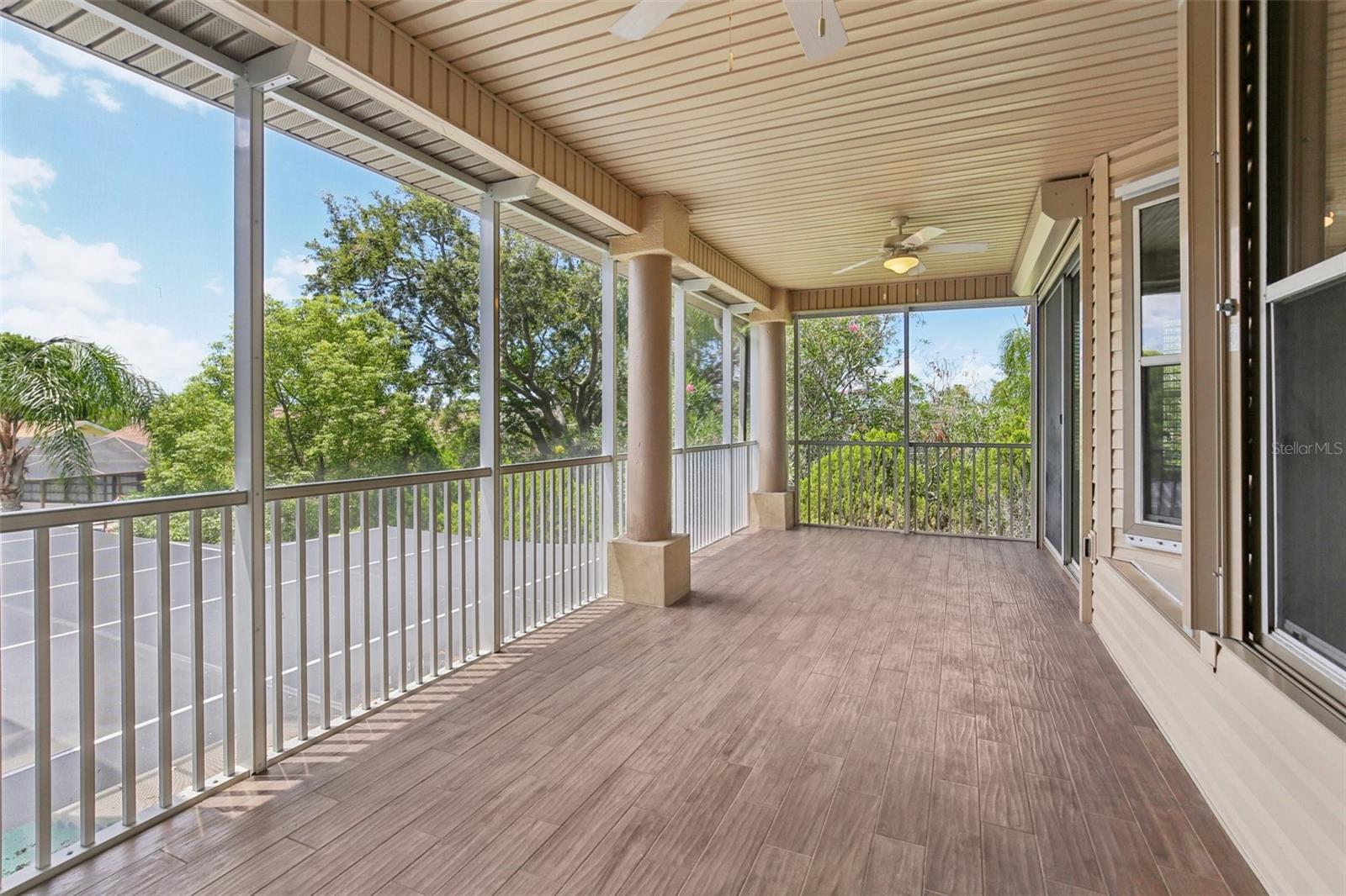 Listing photo id 36 for 4052 Marine Parkway