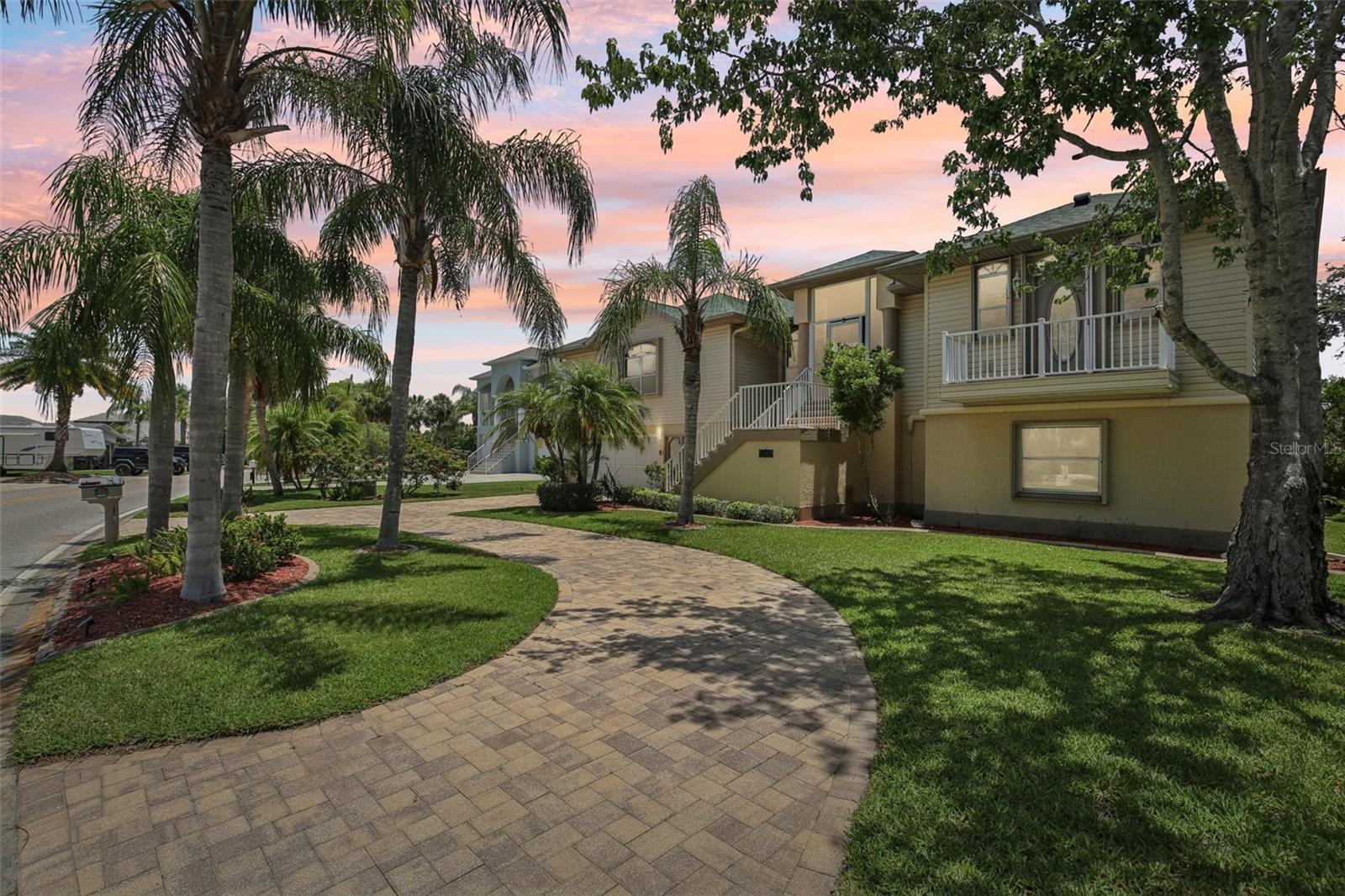 Listing photo id 54 for 4052 Marine Parkway