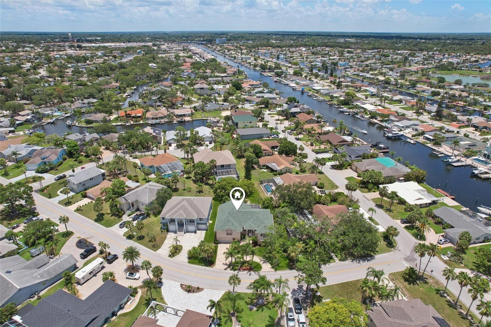 Listing photo id 66 for 4052 Marine Parkway