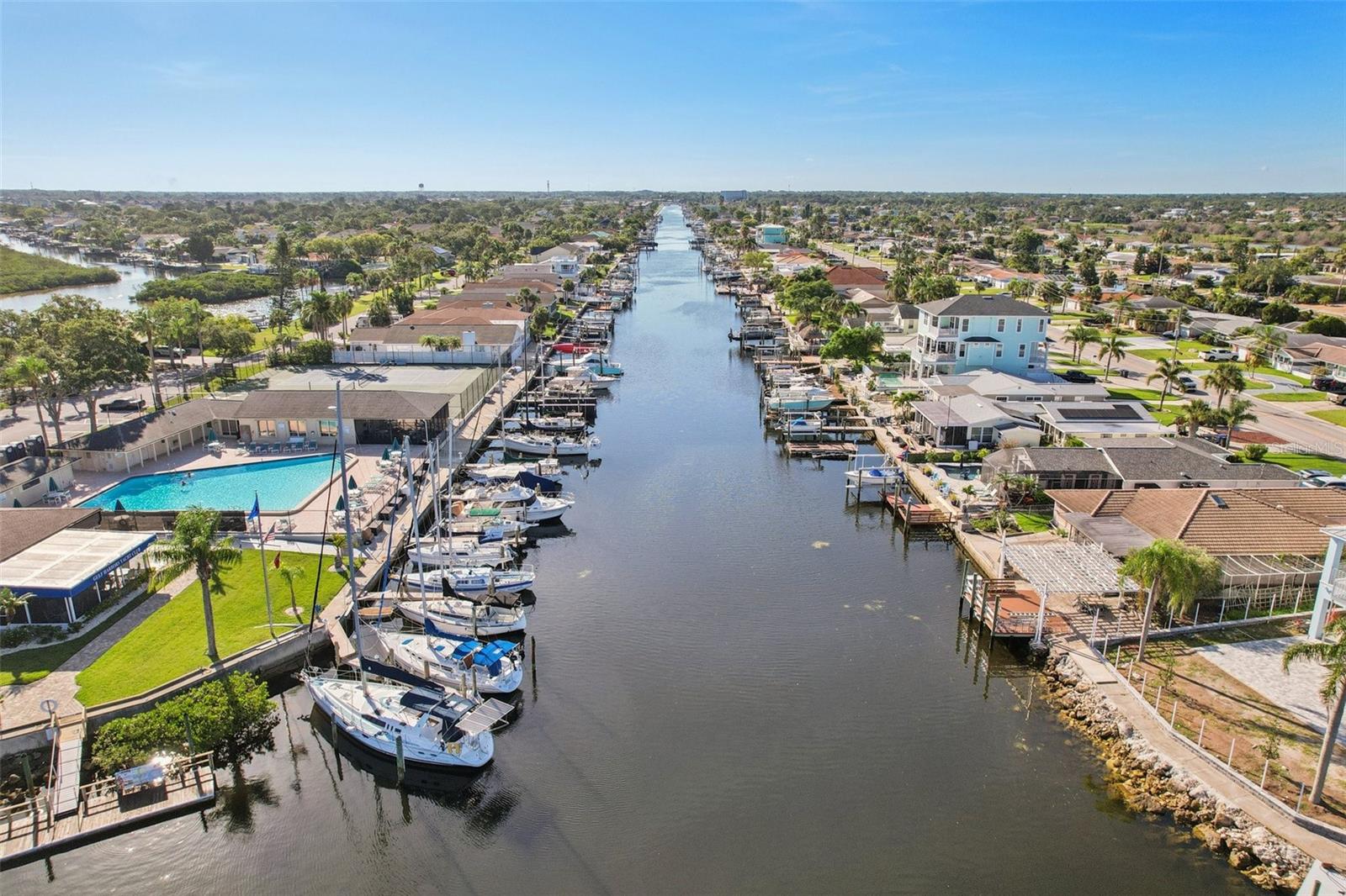 Listing photo id 67 for 4052 Marine Parkway