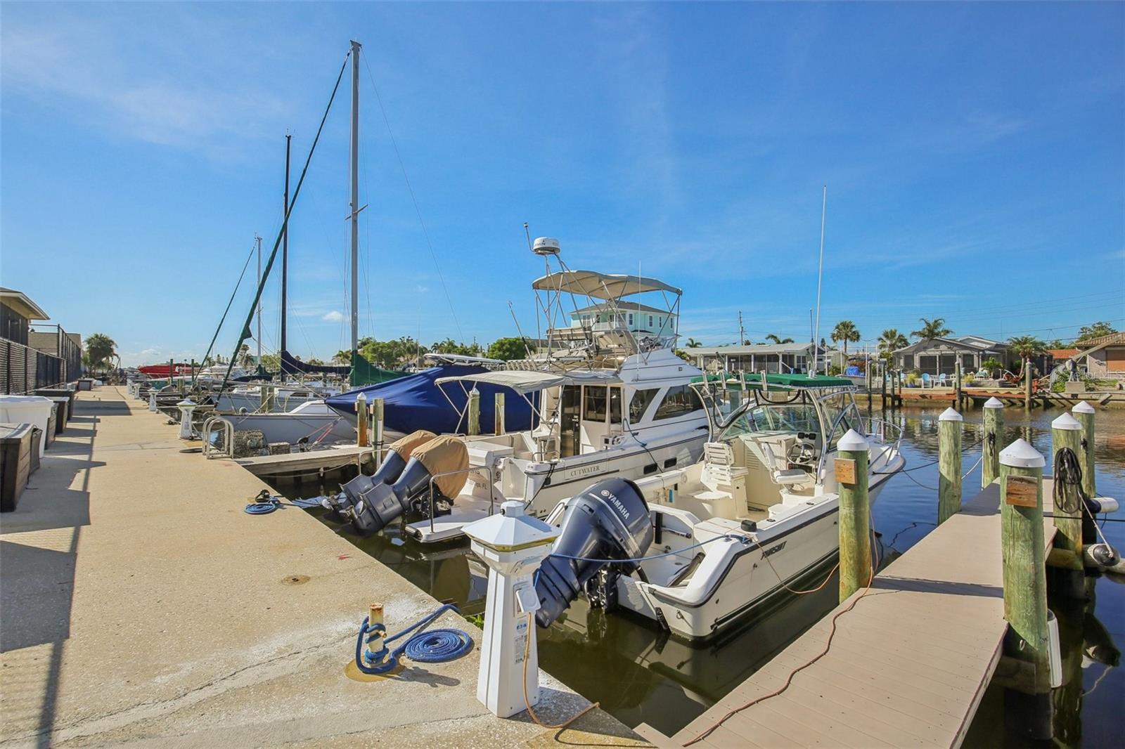 Listing photo id 69 for 4052 Marine Parkway