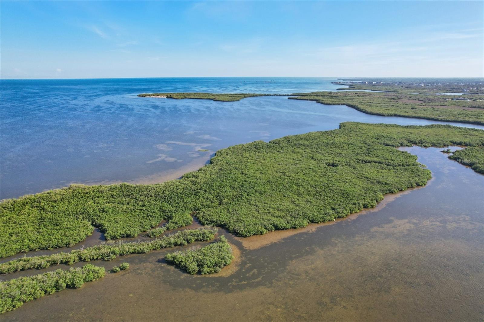 Listing photo id 74 for 4052 Marine Parkway