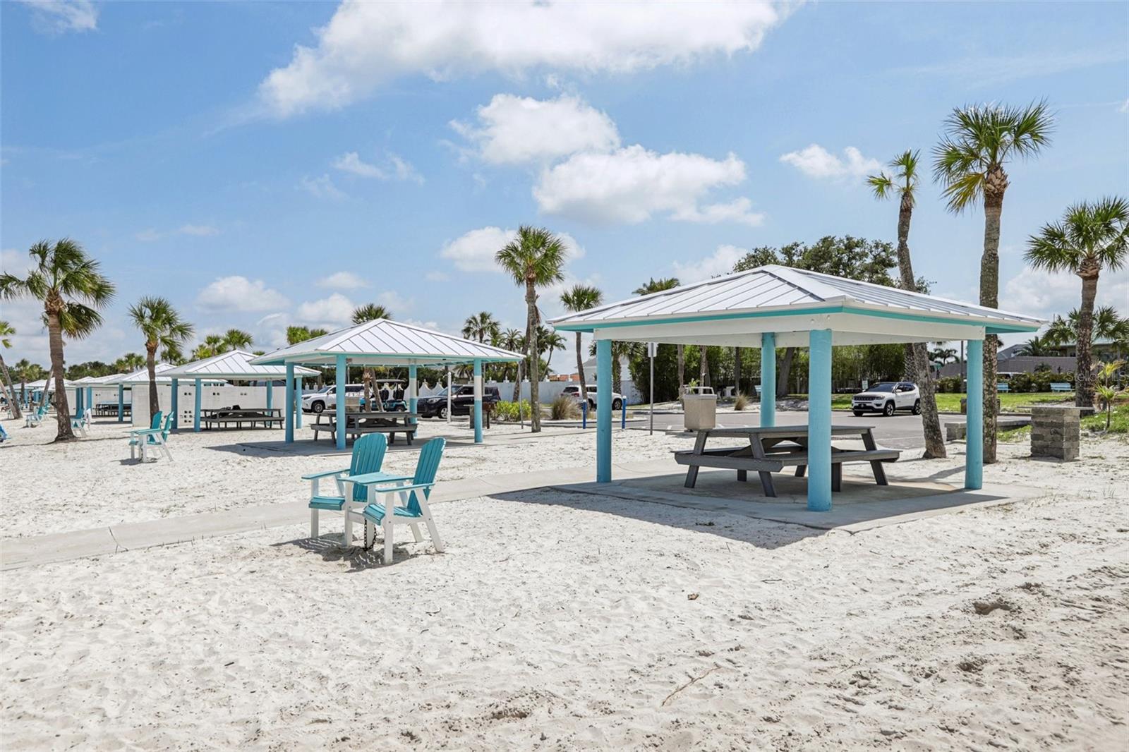 Listing photo id 78 for 4052 Marine Parkway