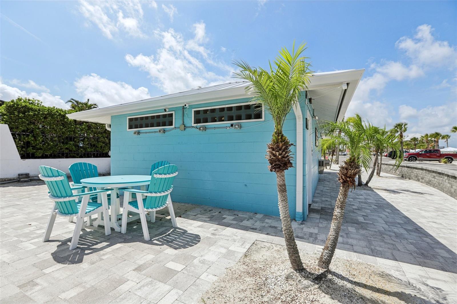 Listing photo id 83 for 4052 Marine Parkway