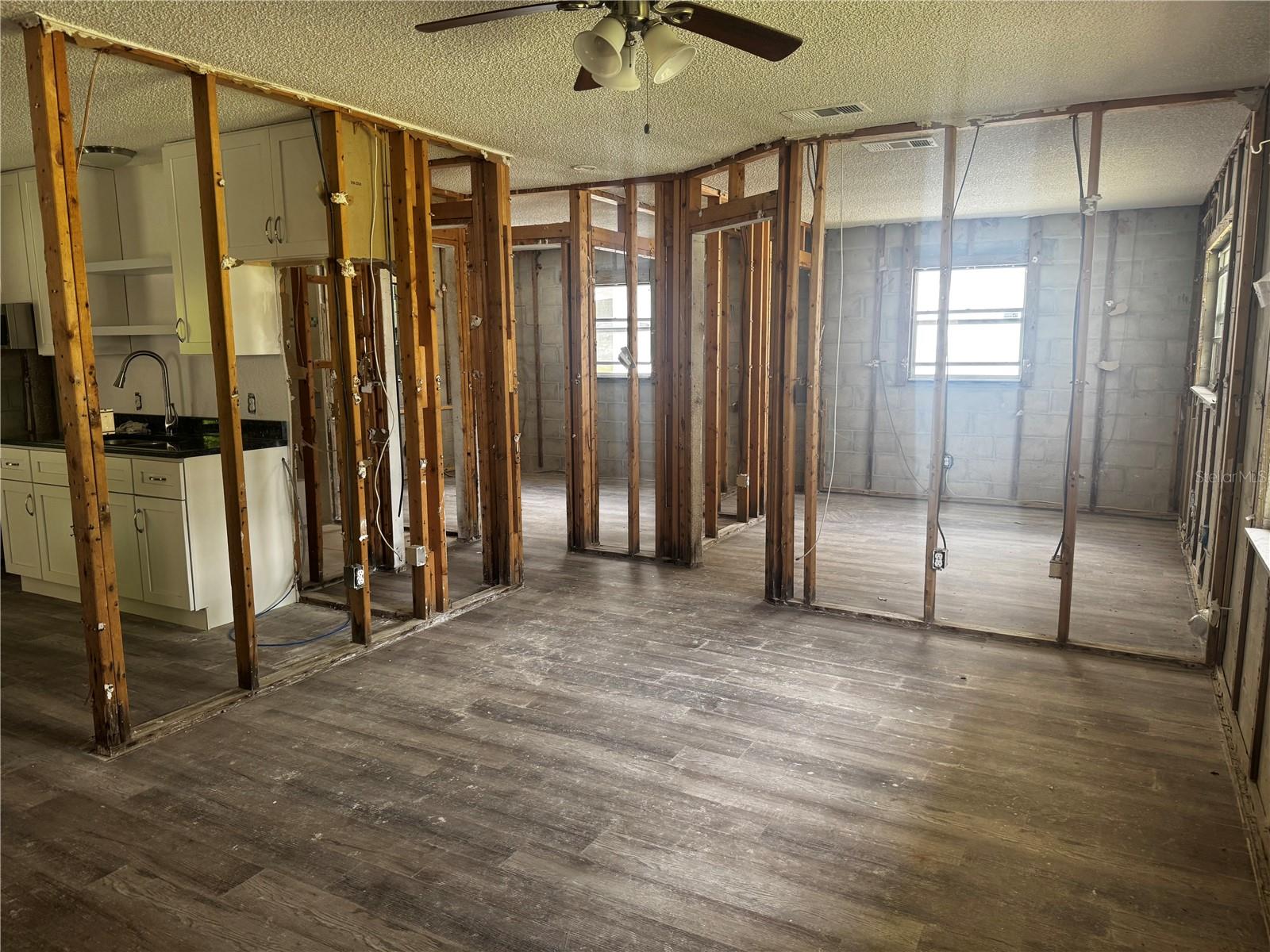 Image 16 of 16 For 6826 Driftwood Drive