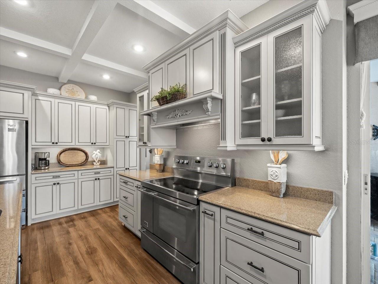 Image 21 of 72 For 12060 Sapphire Drive