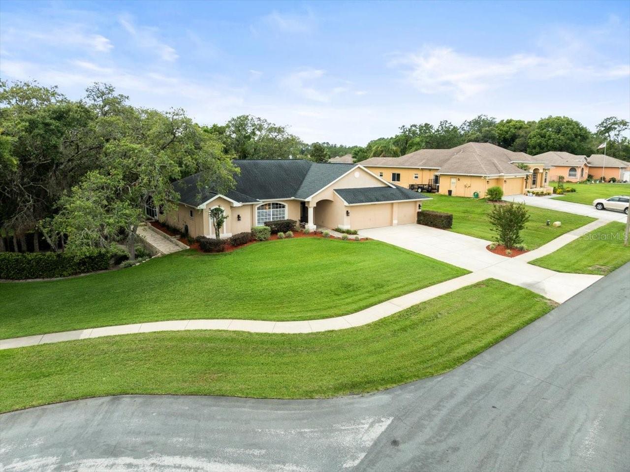 Image 3 of 72 For 12060 Sapphire Drive