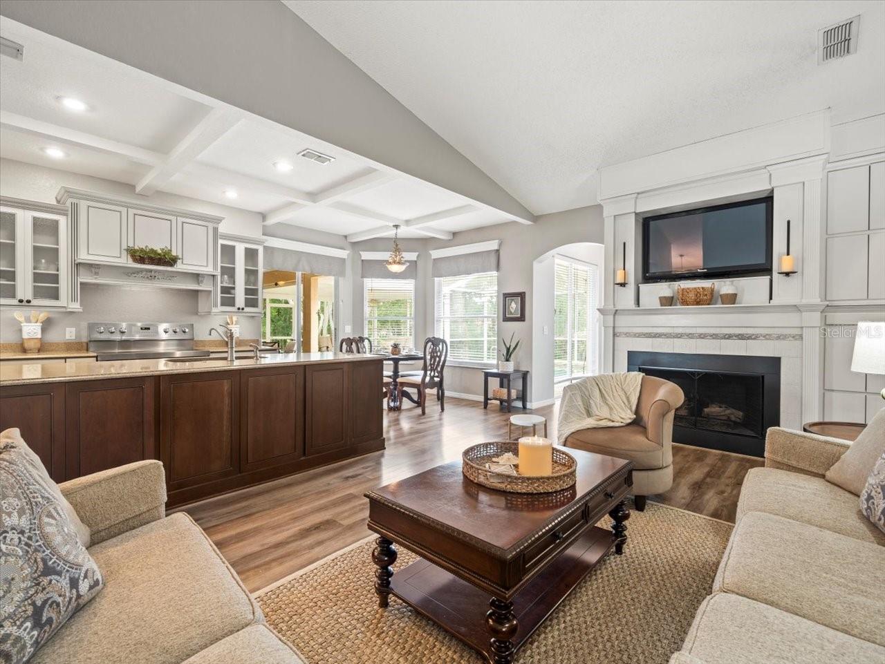 Image 30 of 72 For 12060 Sapphire Drive