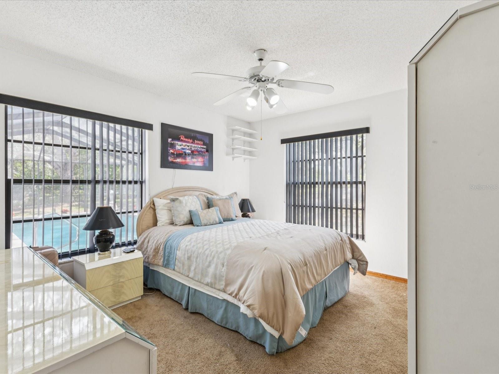 Image 25 of 44 For 2404 Knoll Drive