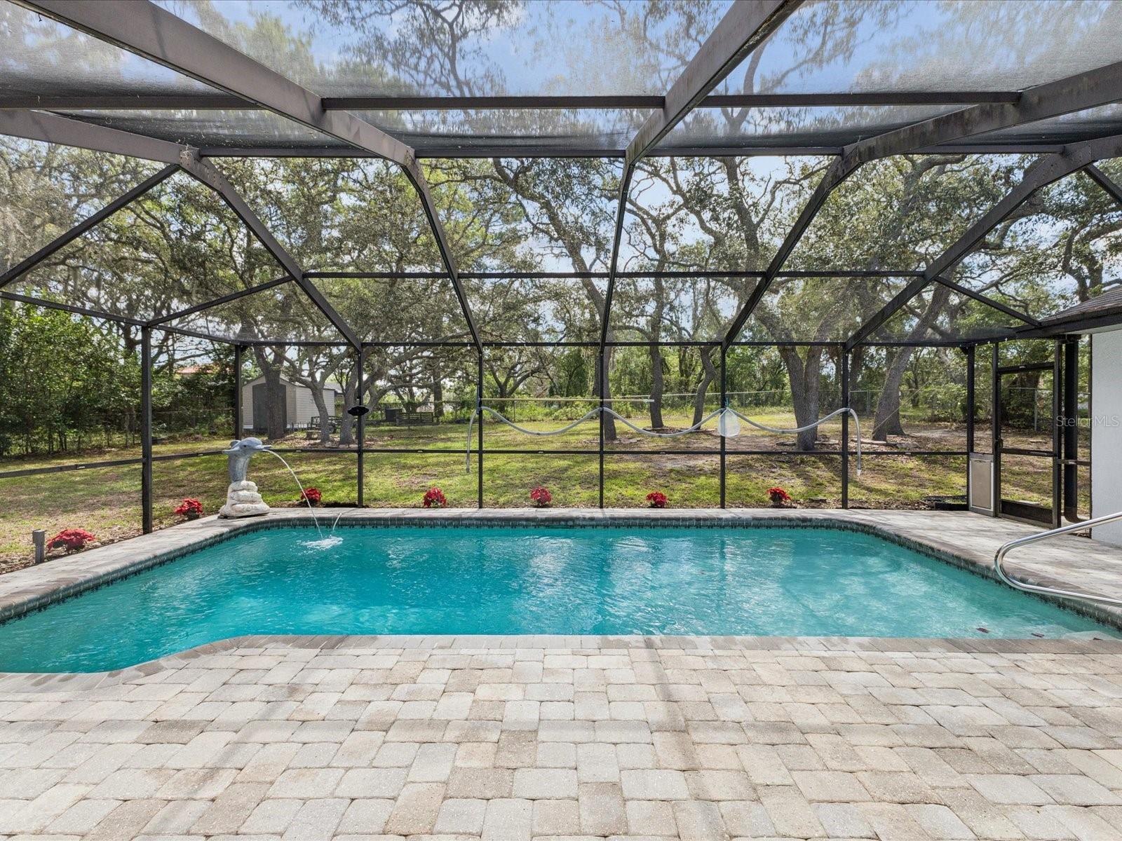 Image 31 of 44 For 2404 Knoll Drive