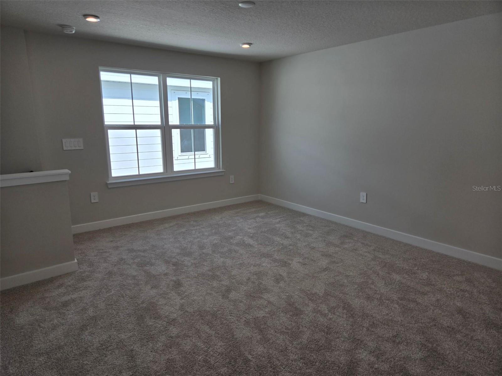 Image 17 of 21 For 14437 Maiden Terrace