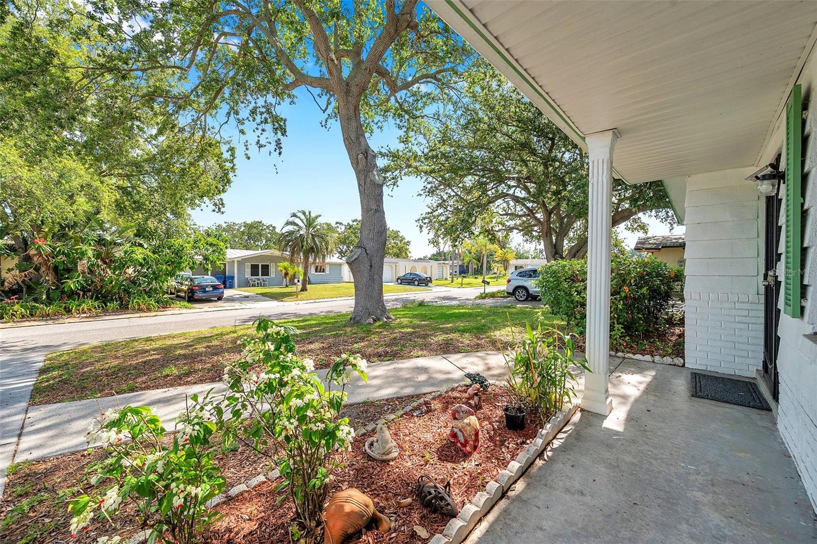 Image 8 of 62 For 3118 Lloyd Drive
