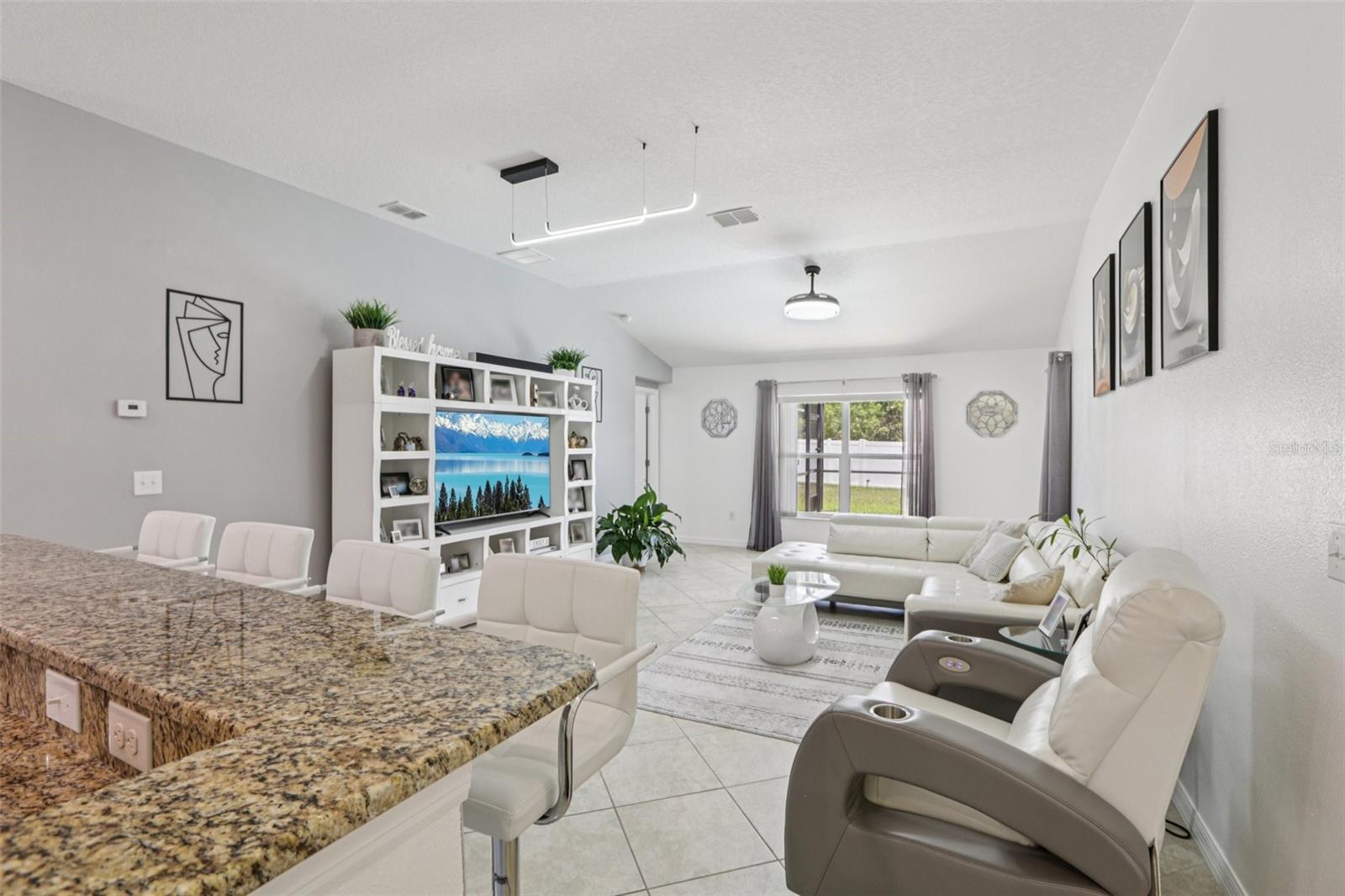 Image 3 of 22 For 18530 Dobson Drive