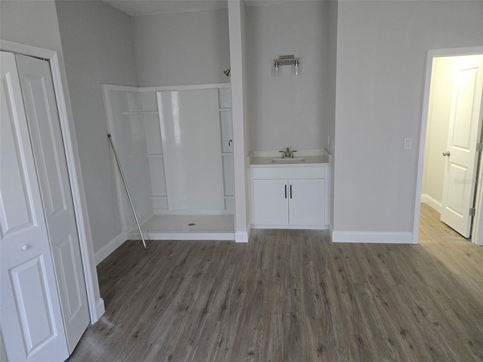 Image 8 of 14 For 923 20th Avenue