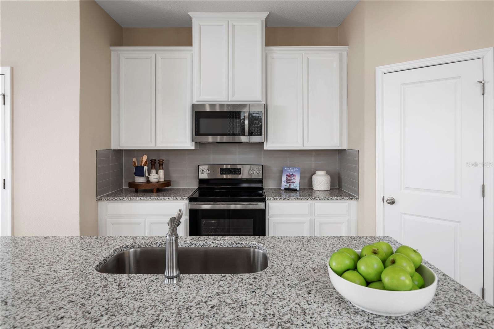 Image 4 of 20 For 6505 Domizio Drive