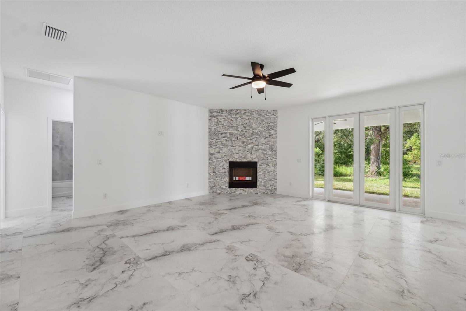 Listing photo id 4 for 2288 Rackley Road