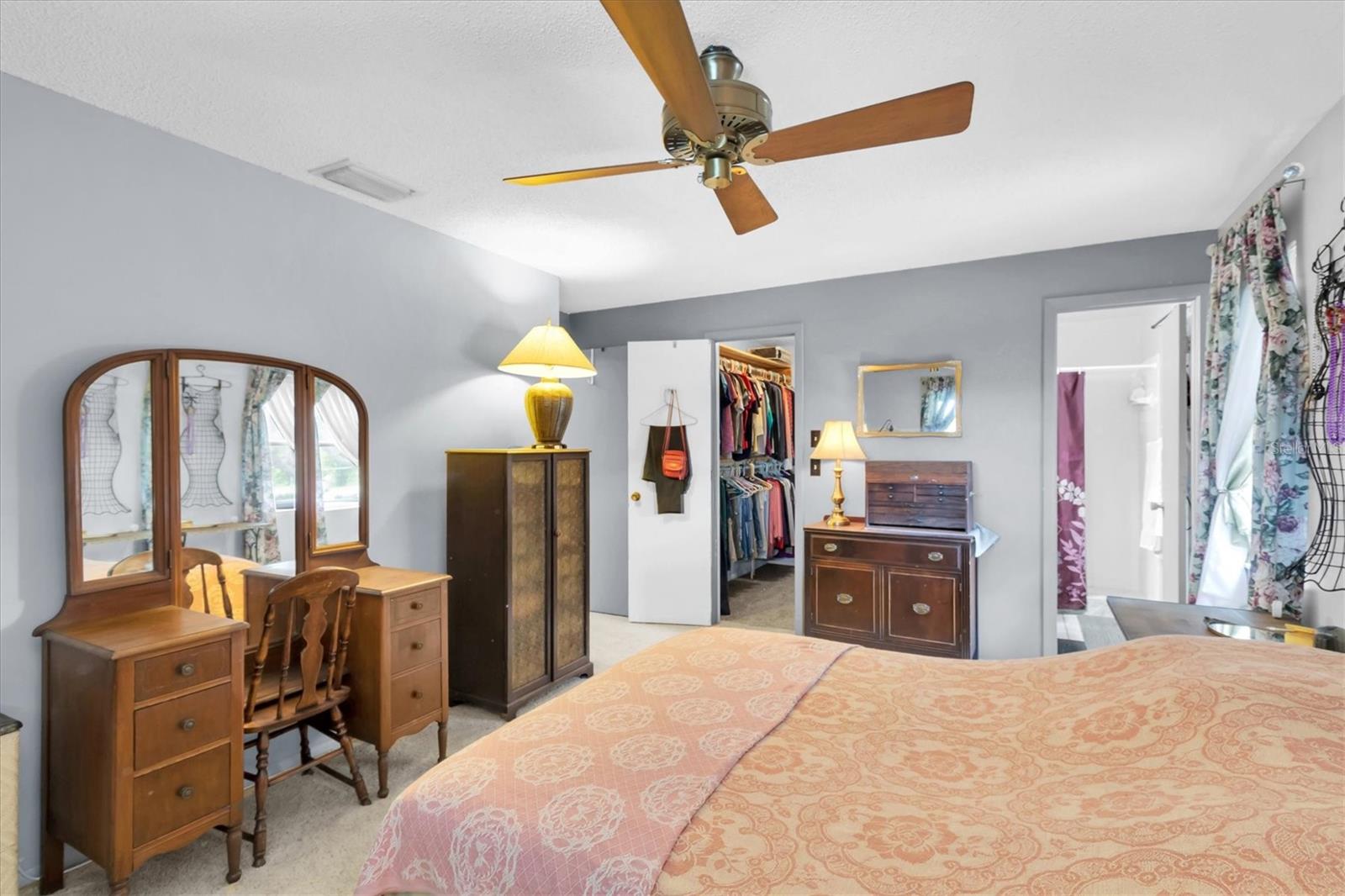 Image 26 of 57 For 7701 Anaheim Avenue